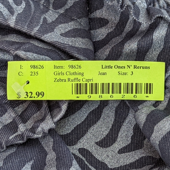 Boutique brand, zebra print, ruffle bottom, pants - Picture 3 of 4